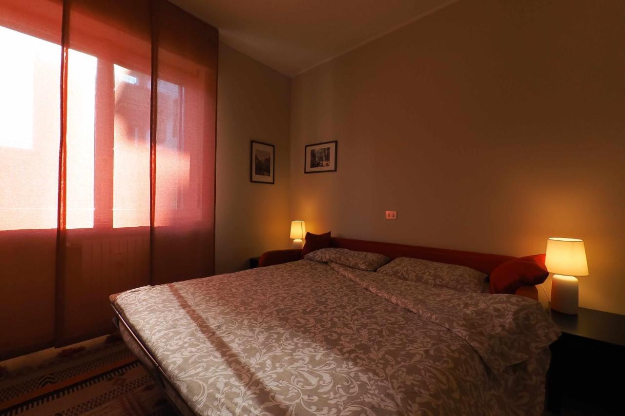 Mba24 Charming Suite Close To Metro Fieracitylife Milan Luaran gambar